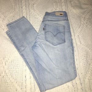 Levi’s Bold Curve Mid Rise Skinny Jeans